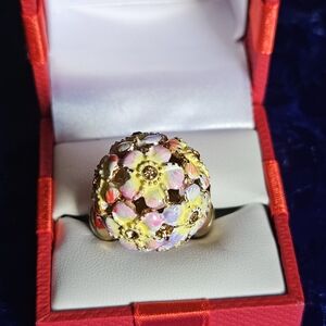 🪻🪷Betsey Johnson Multicolor Floral Sparkling Cluster Ring - NWOT🪷🪻
